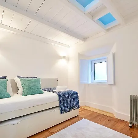 Duque In Chiado Ii Apartment Lissabon