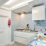 Duque In Chiado Ii شقة *